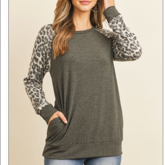 Leopard Print & Grey Tunic Top - Picture 7 of 8